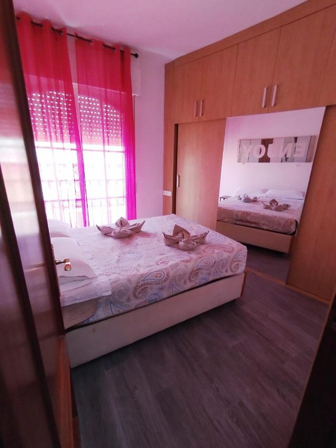 شقة Enjoy Apart Centro Y Playa Zanca مالقة المظهر الخارجي الصورة